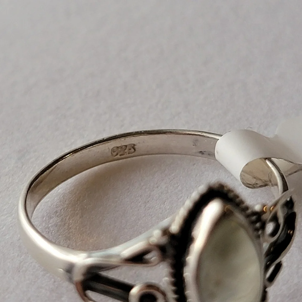 Prehnite Sterling Silver Filigree Horseshoe Ring Marquise Gemstone